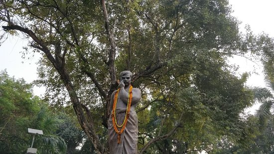 apna prayagraj.com chandra shekhar azad park allahabad